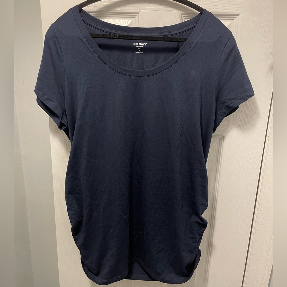 Old Navy MATERNITY T-Shirt 🤰🏻